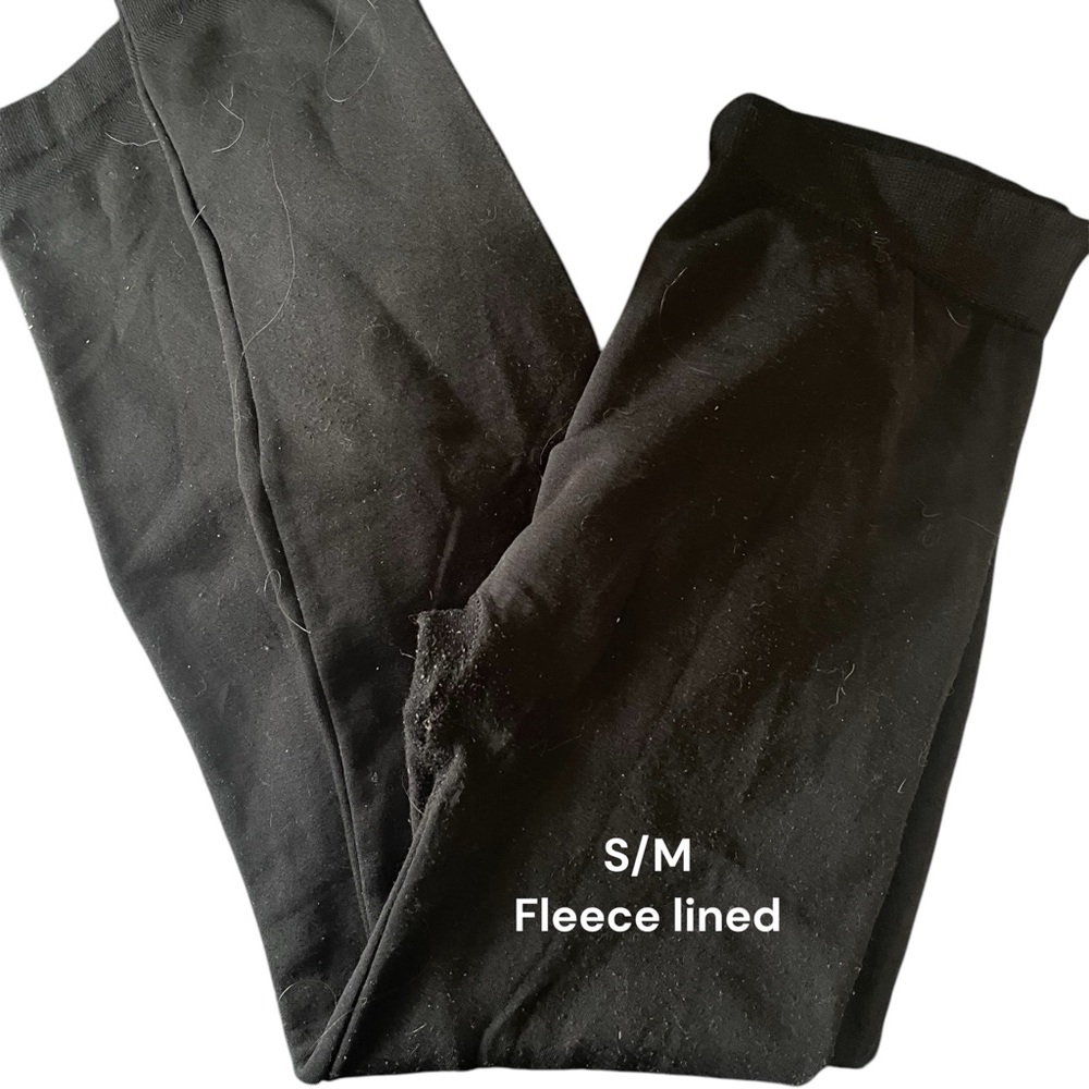 Fair used condition (some piling) S/M fleece lined leggings. Great base layer!